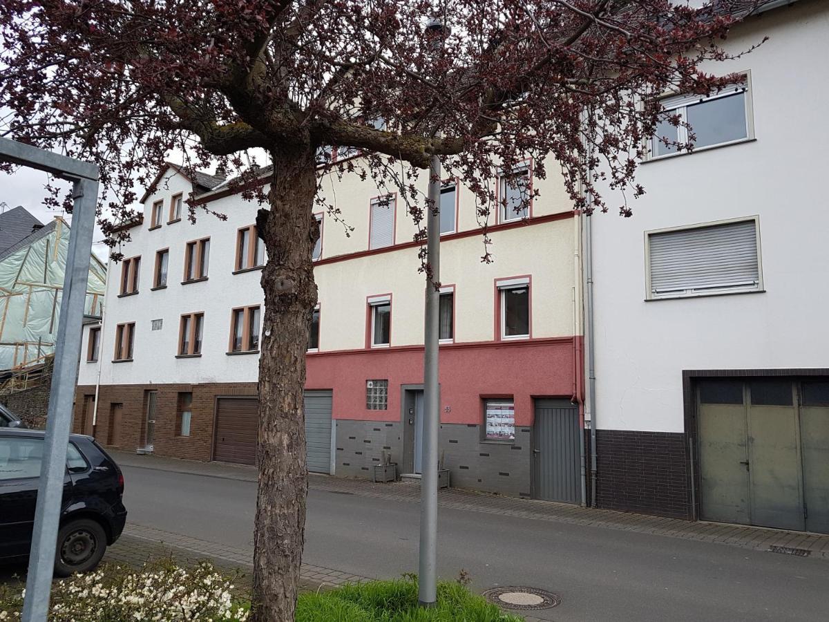 Haus Marlene Apartment Zell an der Mosel Exterior foto